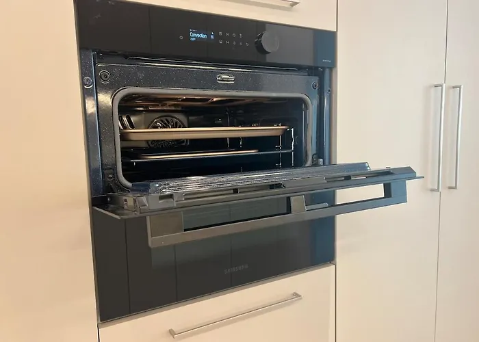 Bright Spacious Luxury Valencie