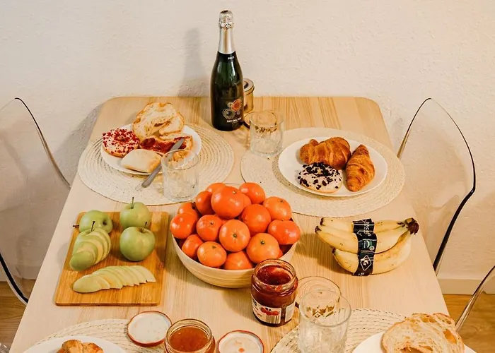 The Cabanal House - 10 Min To Ocean, Fastwifi, Ac, Coffee