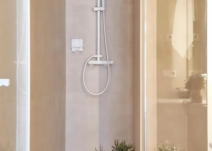 Loft - B 1-6 Smart Access & Urban Calm Valencia