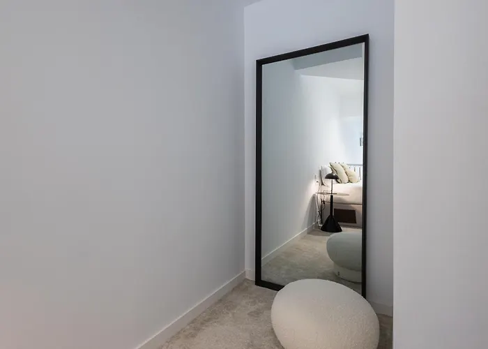 Loft M15 - Ground & Arena Connected Daire Valensiya