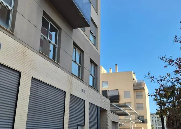 Excepcional Amplio Apartamento Industrial Fallas Hasta 6, Wifi Gratis Cuna Apartment Valencia