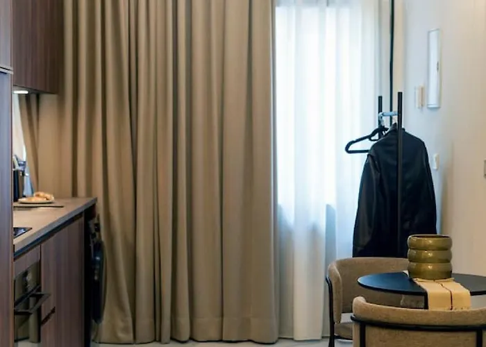 Apartment 03 - Les Artes