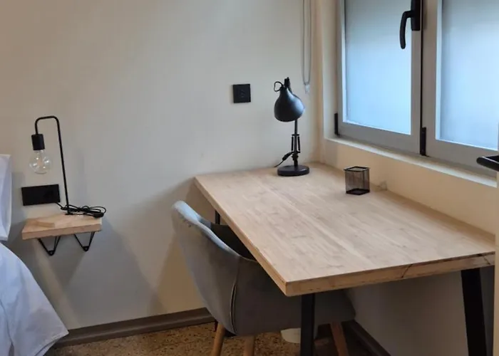 Excepcional Amplio Apartamento Industrial Fallas Hasta 6, Wifi Gratis Cuna Apartment *