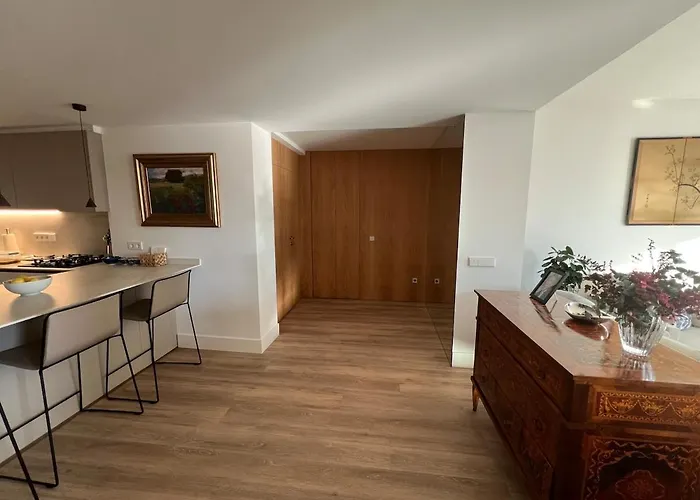 Bright Spacious Luxury Apartmán *