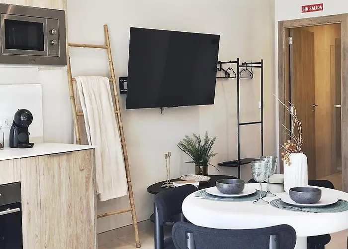 Loft - B4 Smart Access & Urban Calm Apartment Valencia