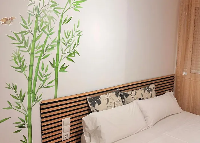 Con Cocina Y Bano Privado De Temporada Vacaciones Largas Long Desde 11 Noches Daire Valensiya