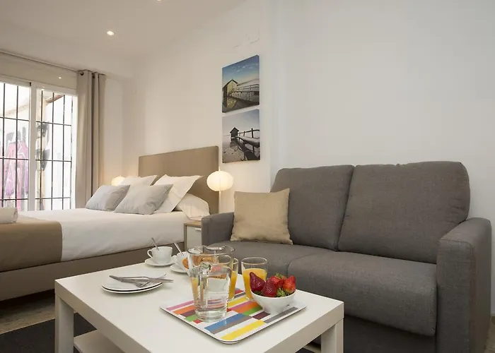 Poeta Llombart شقة *