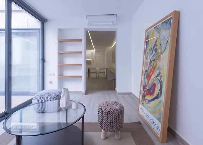 Austria 4 * Валенсия