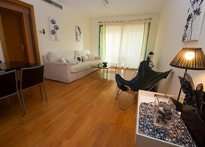 Valencia Beach Apartments