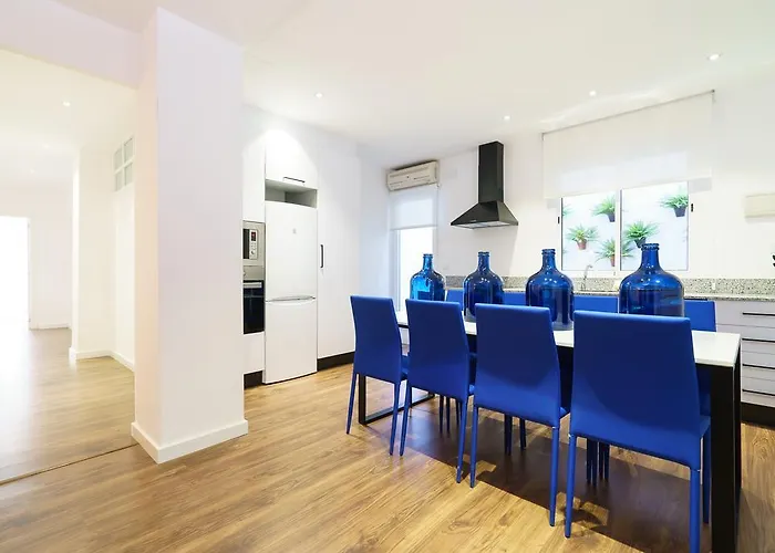 Luxury - Boutique Center Valenza