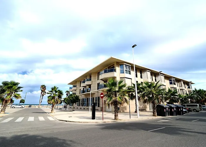 شقة Valencia Beach Apartments فالنسيا