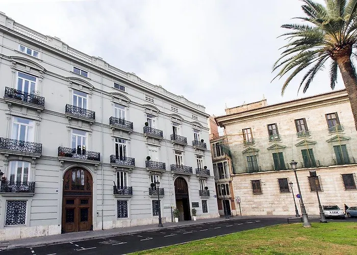 River * فالنسيا