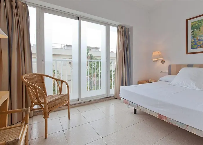 Miramar Szálloda 2*