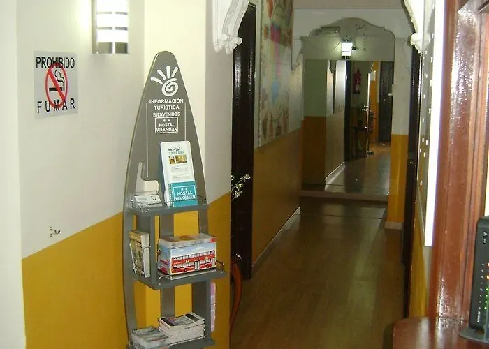 Pension Waksman Гостевой дом Валенсия