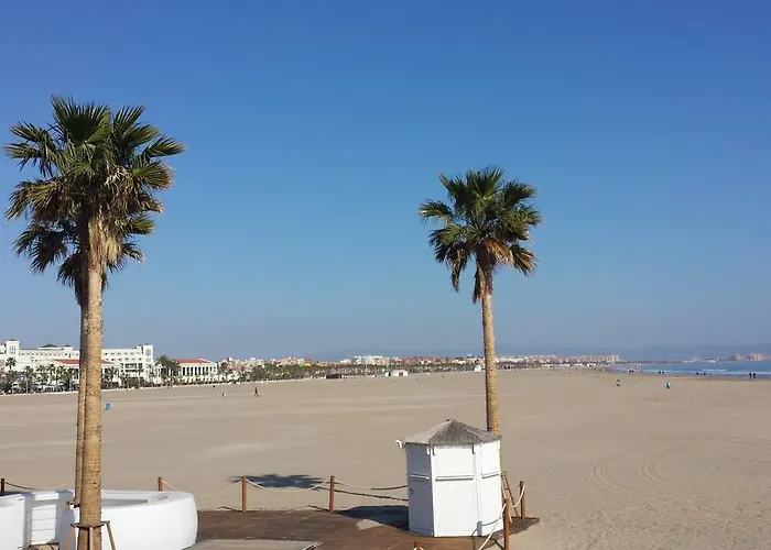 On Carrer Del Dr. Lluch Valência