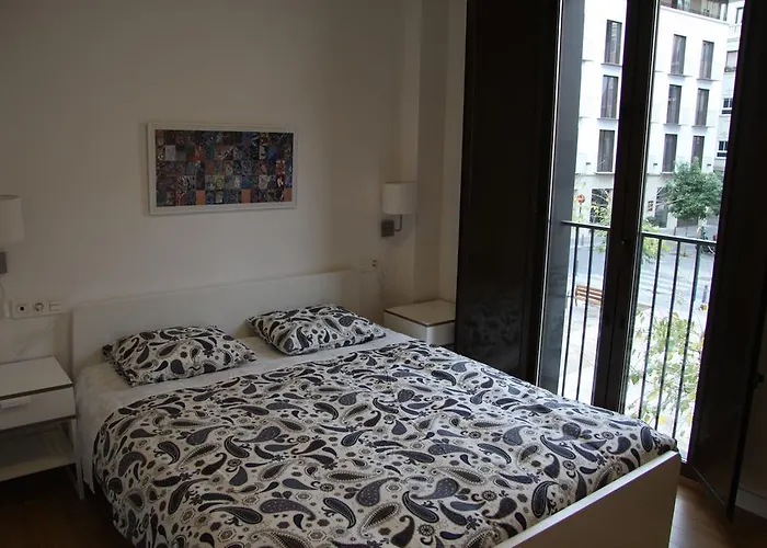 Hiedra Y Tapineria Mercado * فالنسيا