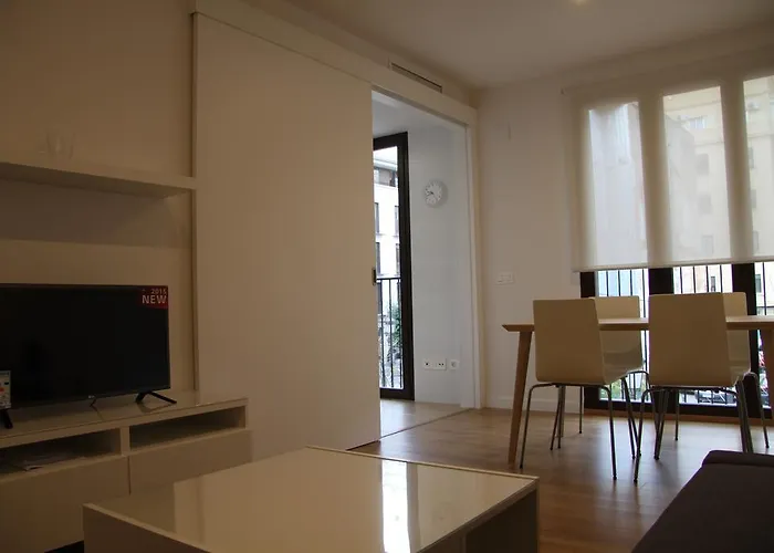 Hiedra Y Tapineria Mercado فالنسيا