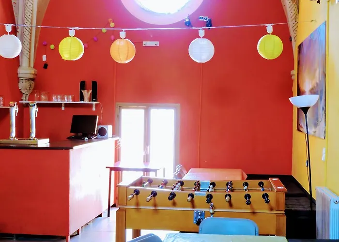 Hostel Feetup Backpackers *