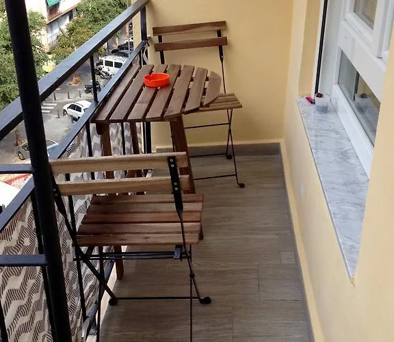 Near Arts & Science Διαμέρισμα