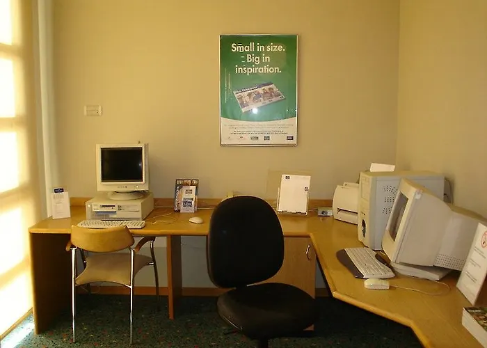 Express Ciudad De Ciencias By Ihg Valence