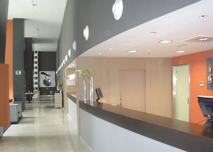 Ilunion Aqua 3 3* Valence