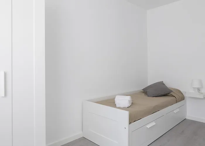 Apartup Naves * Βαλένθια