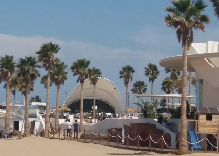 아파트 Apartmentsuitespain Economy