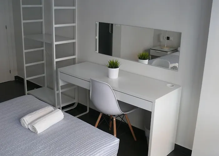 Cama Del Mar 3* فالنسيا