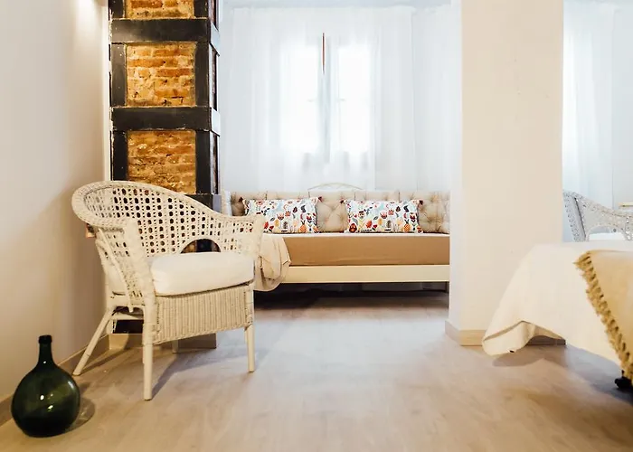 Πανσιόν Ottoh Charm