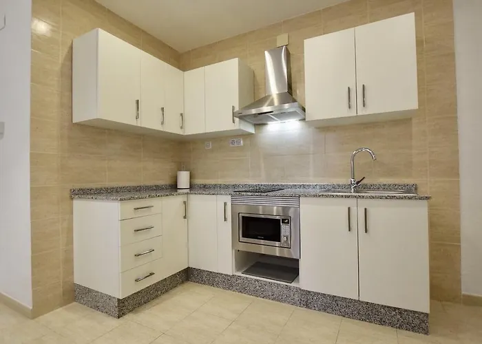 Hostal Quart Youth &