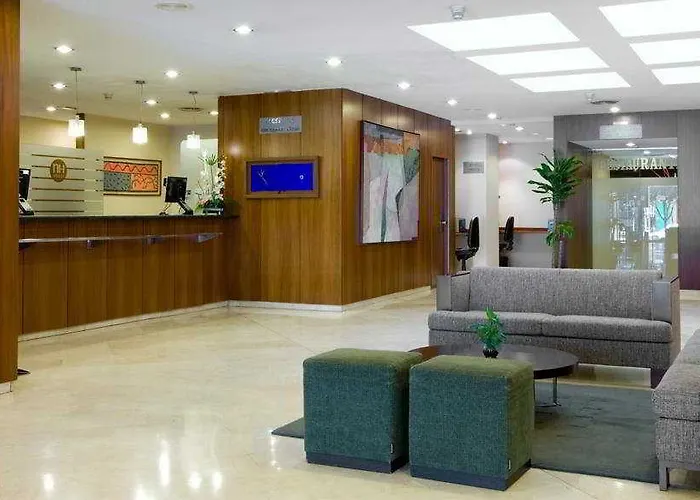 Istay By Nh Ciudad De 3* Valence