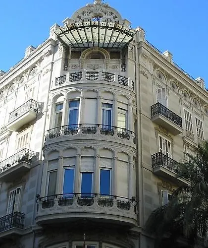 One Shot Reina Victoria 4*