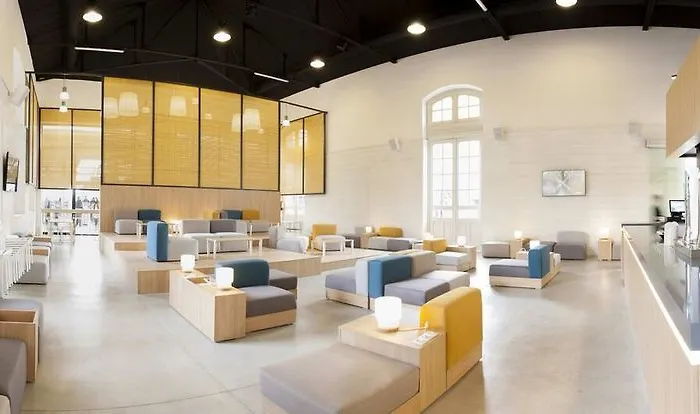 Up Vandrerhjem Valencia