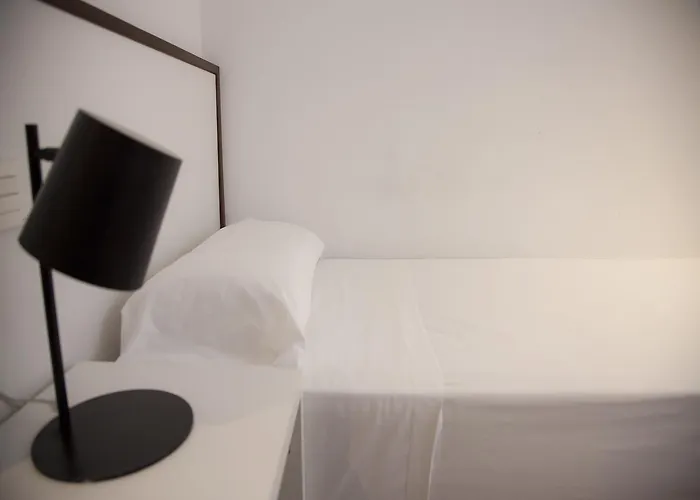 Flats Friends Soho * Valence