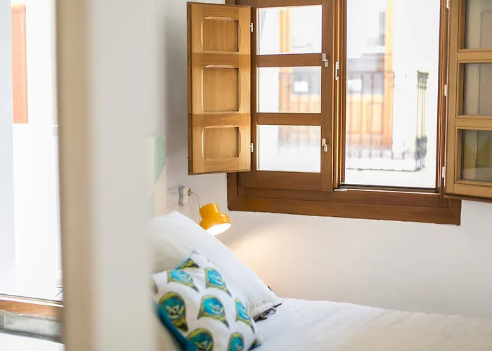 Apartament Bubuflats / Mercat *