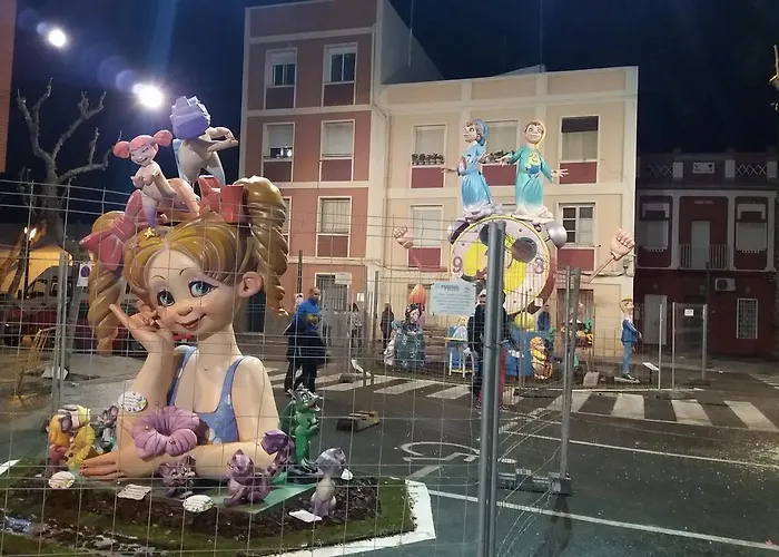 Διαμέρισμα Apartmentsuitespain Economy