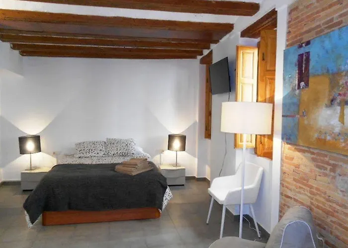 Flats Friends Tetuan * فالنسيا