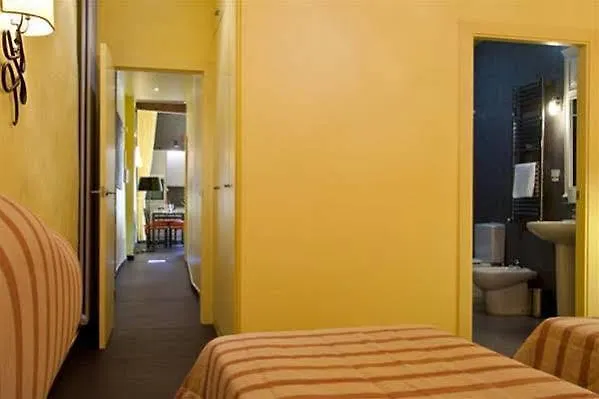 Sorolla House شقة