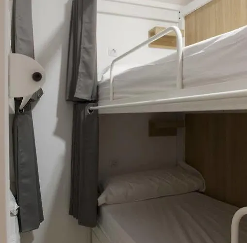 شباب أب فالينسيا *