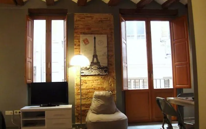 Flats Friends Tetuan * فالنسيا