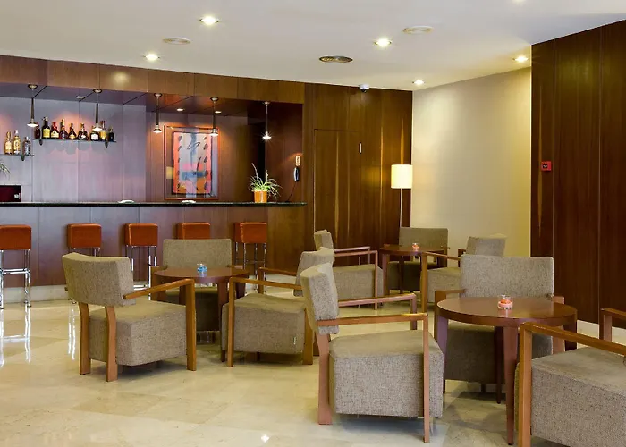 Istay By Nh Ciudad De 3* Valence