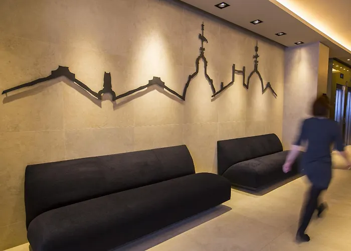 Hotel Vincci Mercat 4*