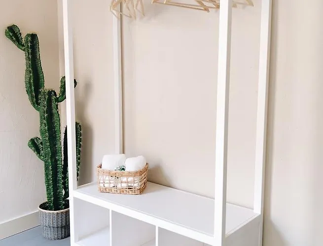 Mom La Punta Πανσιόν