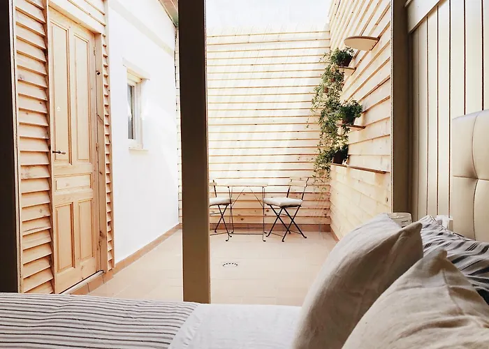 Mom La Punta Гостевой дом Валенсия