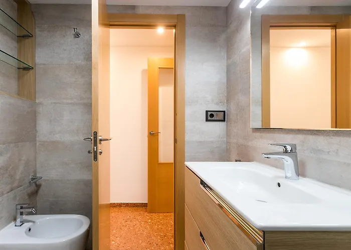 Apartup Mestalla 아파트 *