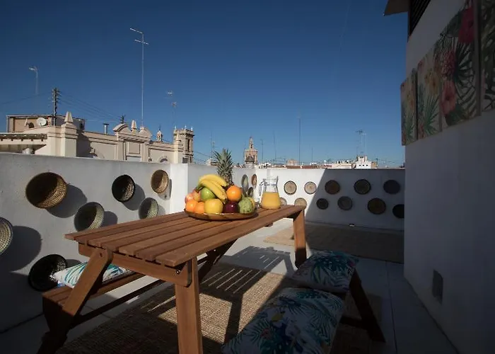 Cosy Embajador بيت ضيافة 2*