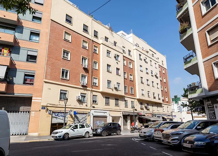 Travel Habitat Mestalla * Valencia