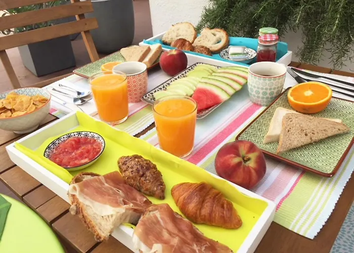 Garden Bed & Breakfast