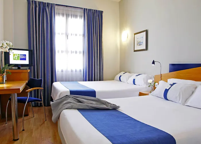 Express Ciudad De Ciencias By Ihg Valence