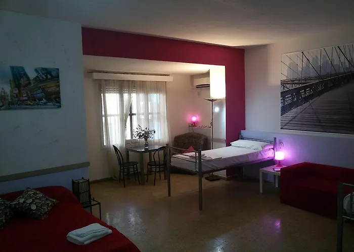 Suits You: Adults-only Centro Historico With Auto Check-in